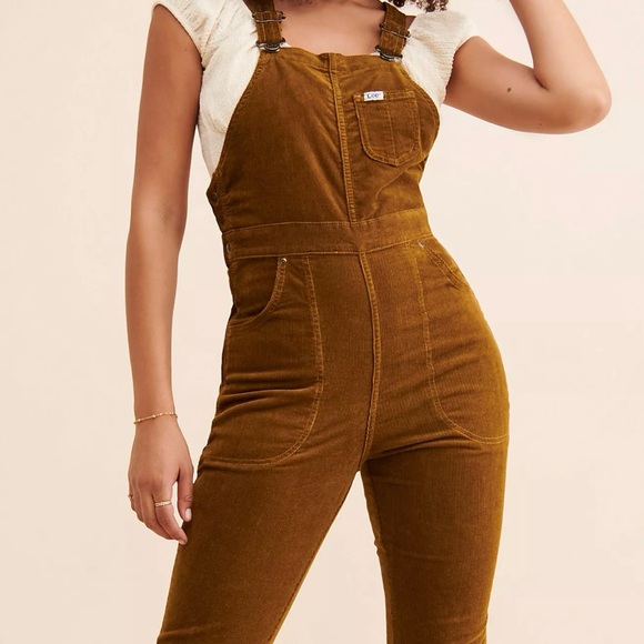 Free People Lee brand  brown courdroy overalls size large - Picture 3 of 10